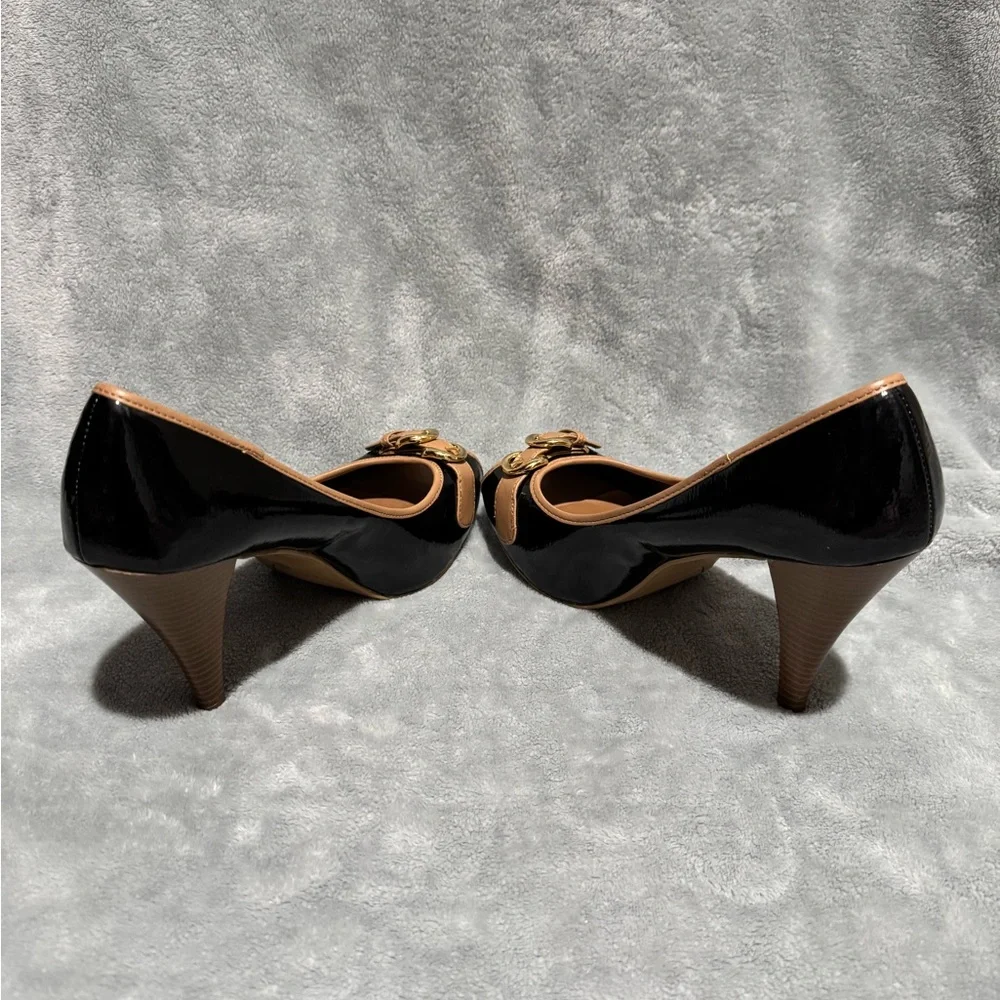 Black and Tan Peep Toe Heels - Picture 5 of 8
